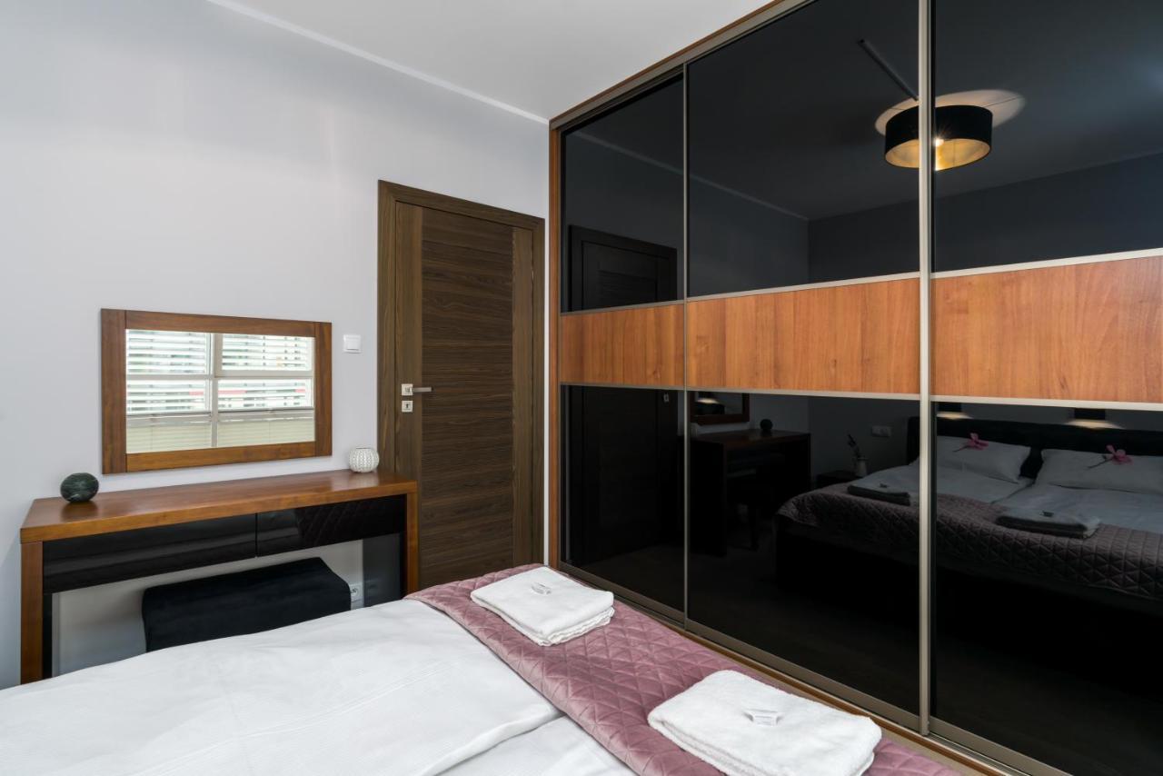 Apartments Poznan Towarowa By Noclegi Renters Экстерьер фото