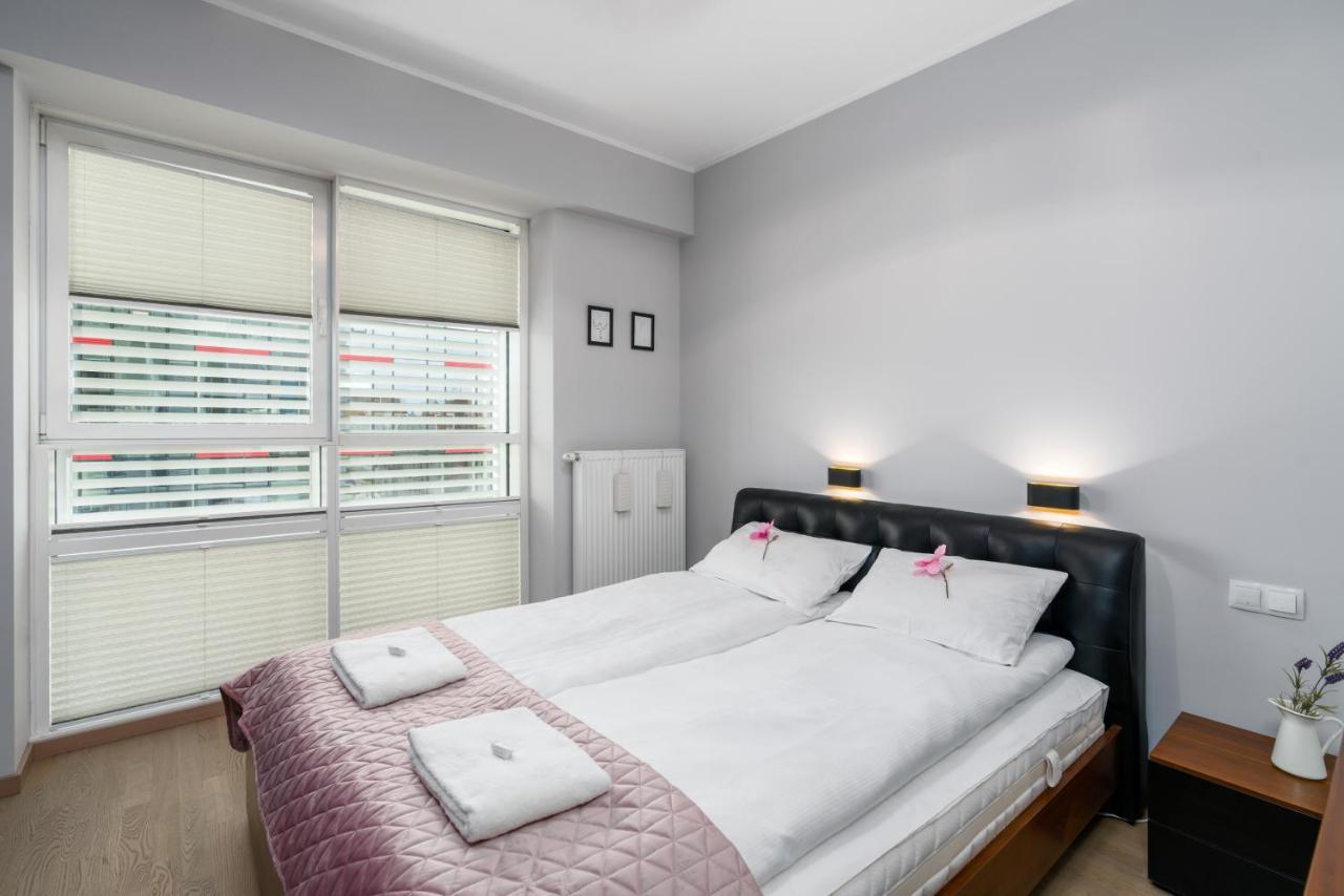 Apartments Poznan Towarowa By Noclegi Renters Экстерьер фото